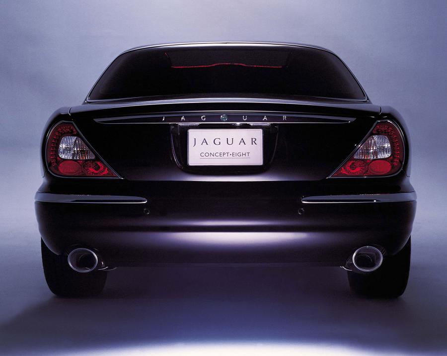  Jaguar Concept Eight 2004 года  (фото 19 из 65)